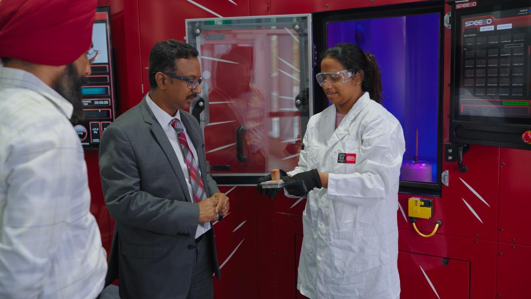 Professor Suresh Palanisamy discussing the technology