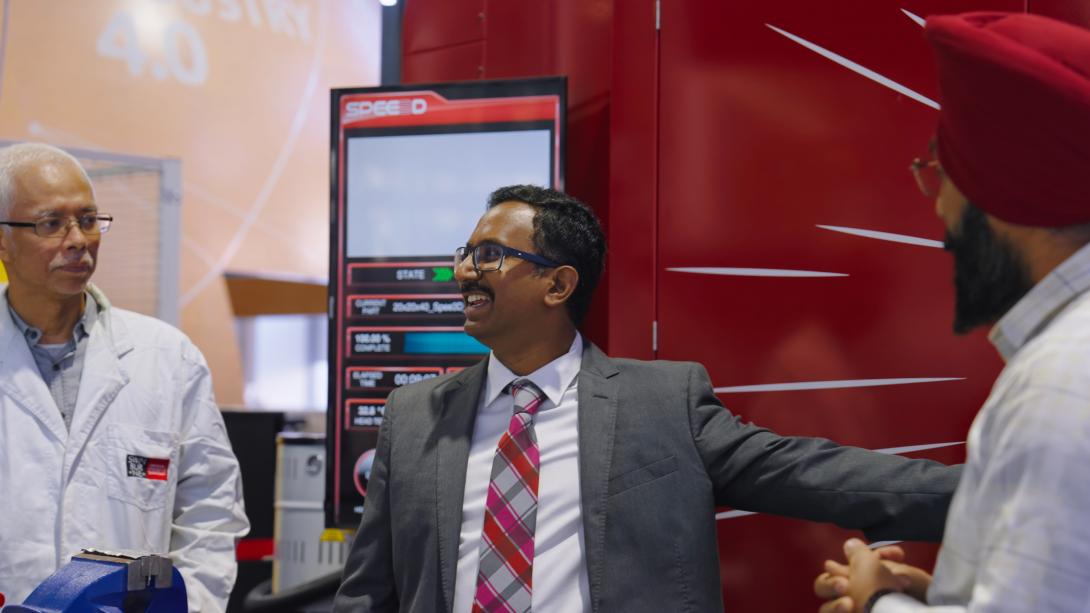 Professor Suresh Palanisamy discussing the technology