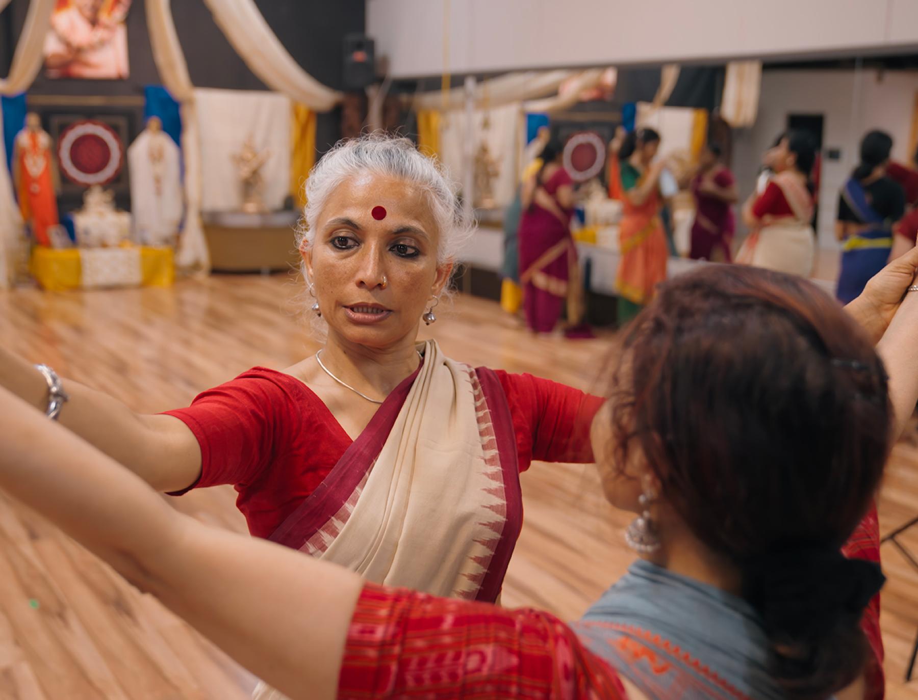 Bijayini Satpathy teaching in the studio
